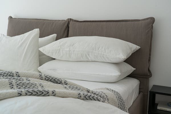 人体工学助眠枕